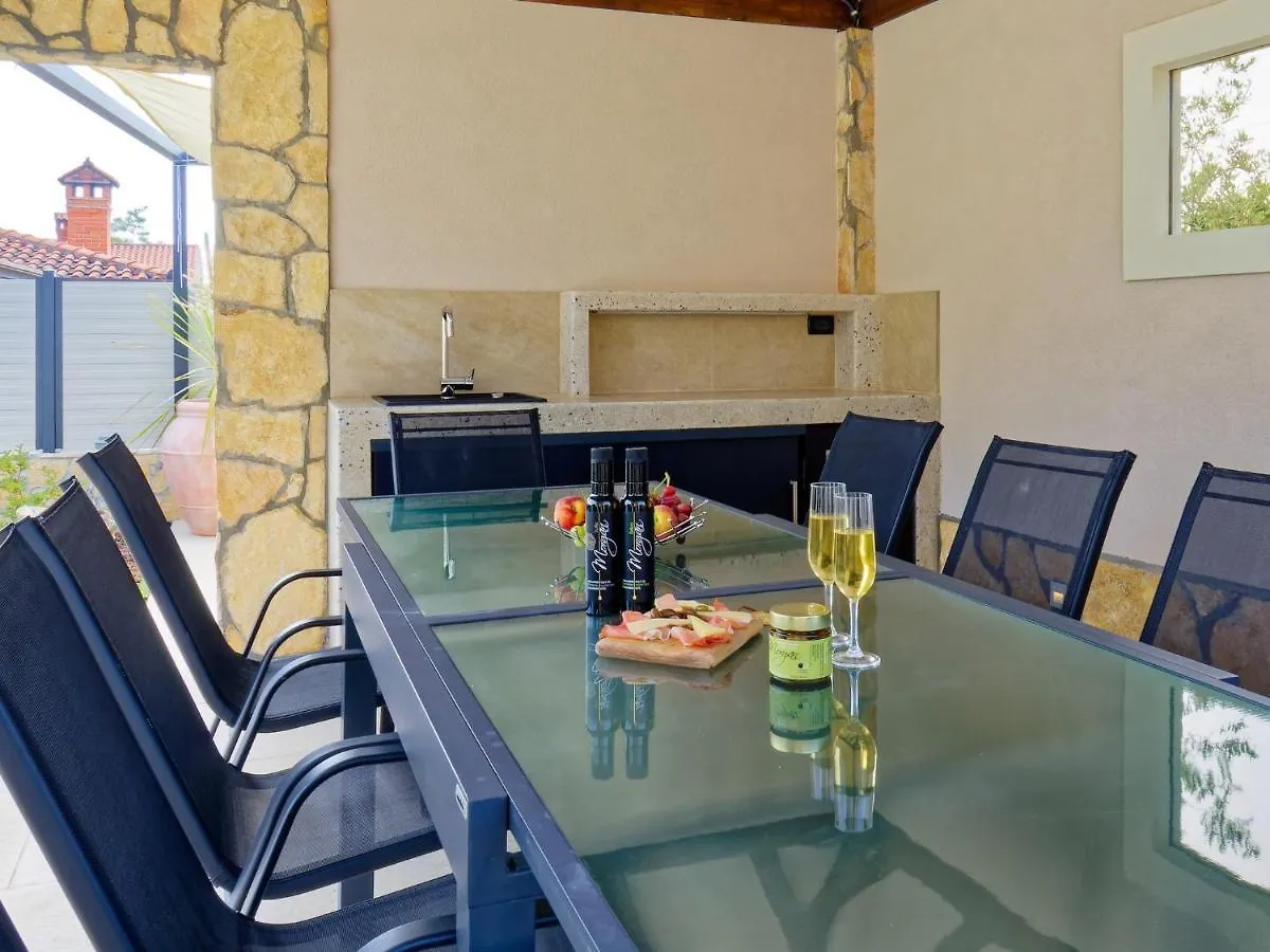 Villa Morgan By Rent Istria Umag Hırvatistan