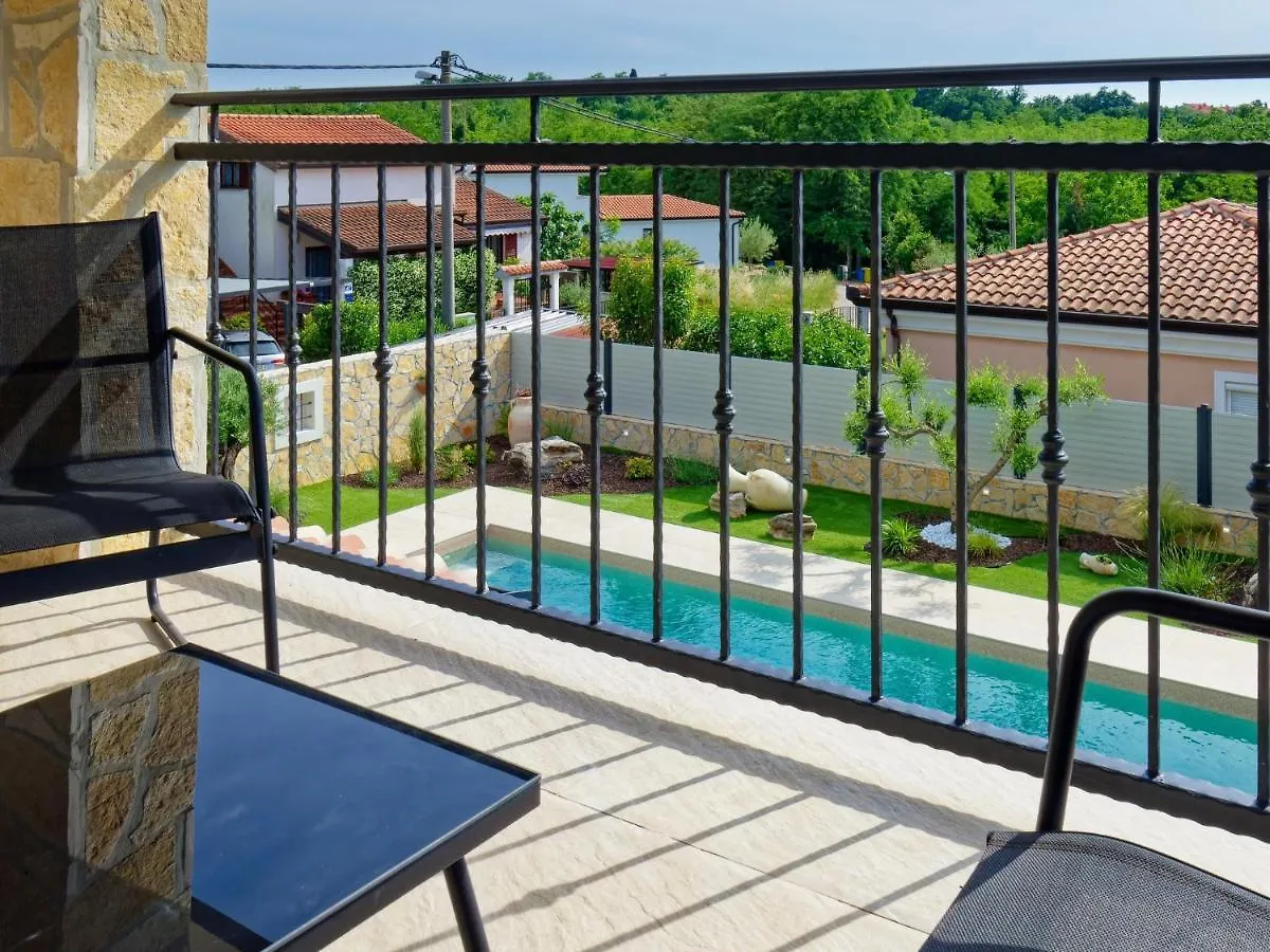 Villa Morgan By Rent Istria Umag 0*,